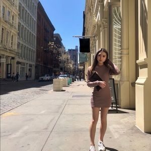 Meet your Posher, Kelley